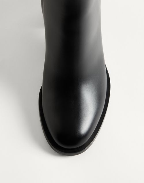 Valentino Garavani - Vlogo Signature Calfskin Ankle Boot 75mm - Black - Woman - Boots And Ankle Boots